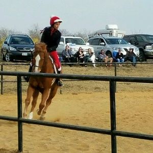 Meet your Posher, Iris